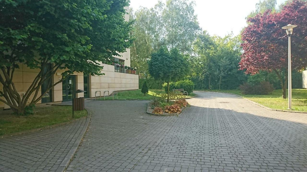 Quiet And Spacious With Garage Option Apartament Kraków